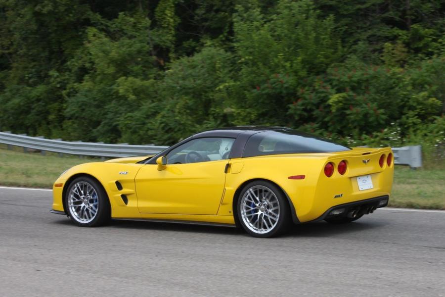  Chevrolet Covette ZR1 on Track 2009 года  (фото 35 из 65)